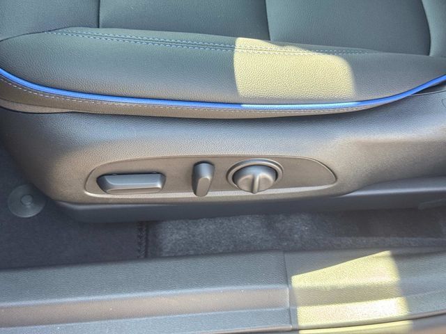 New 2026 Buick Envista Sport Touring w/ Convenience I Package FWD image 23