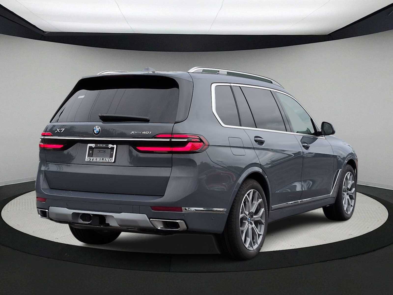Used 2027 BMW X7 xDrive40i AWD/4WD image 8