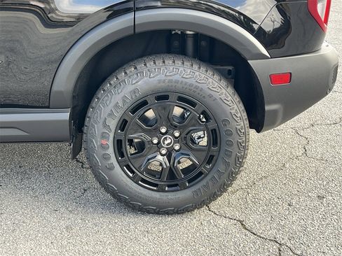 New 2025 Ford Bronco Sport Outer Banks w/ Sasquatch Outer Banks Package image 29