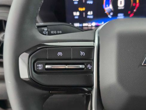 New 2025 Chevrolet Colorado Trail Boss w/ Midnight Edition image 23