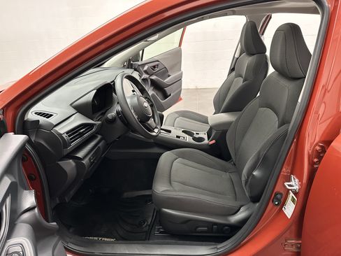 Used 2024 Subaru Crosstrek 2.0i Premium AWD/4WD image 16
