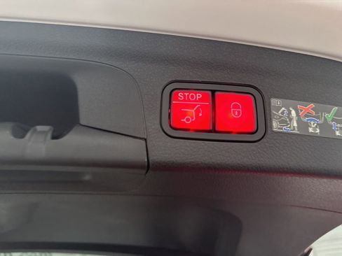 Used 2026 Mercedes-Benz GLE 350 4MATIC image 28