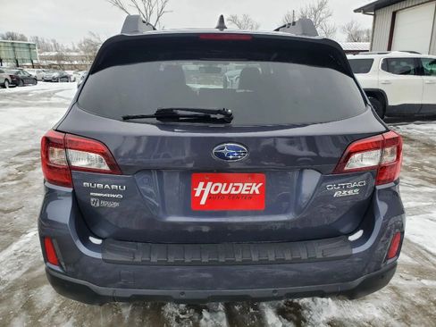 Used 2017 Subaru Outback 2.5i Limited image 5