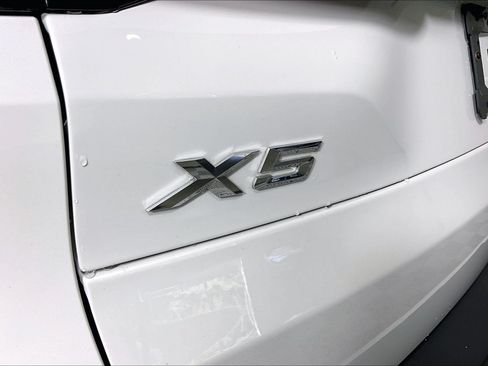 Certified 2024 BMW X5 xDrive40i w/ Parking Assistance Package AWD/4WD image 31