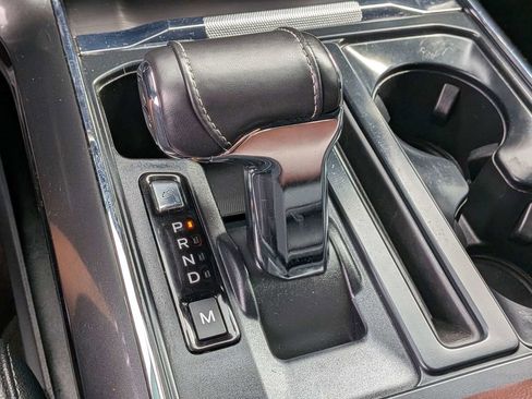 Used 2022 Ford F150 Lariat w/ Equipment Group 502A High image 24