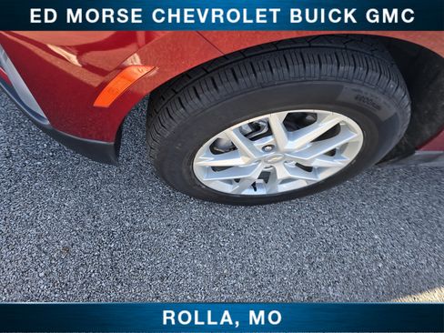 Used 2023 Chevrolet Equinox LT image 9