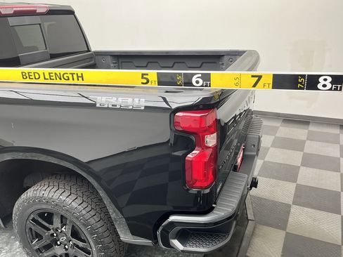Certified 2023 Chevrolet Silverado 1500 LT Trail Boss w/ LT Trail Boss Premium Package AWD/4WD image 35