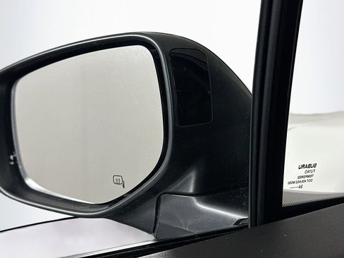 Used 2025 Subaru Outback Premium image 16