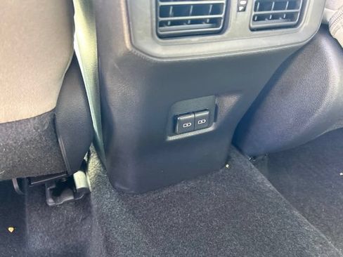 Used 2025 Toyota RAV4 XLE w/ Convenience Package AWD/4WD image 14