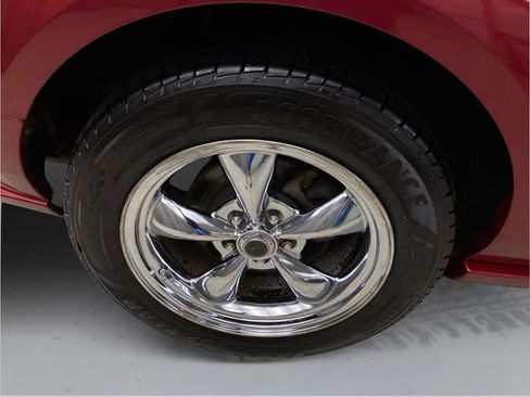 Used 2007 Ford Mustang GT Premium RWD image 17