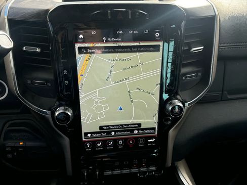 Used 2019 RAM 3500 Laramie image 7