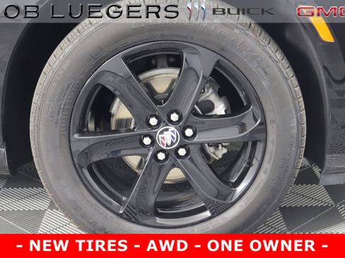 Certified 2022 Buick Enclave Essence w/ Experience Buick Package AWD/4WD image 3