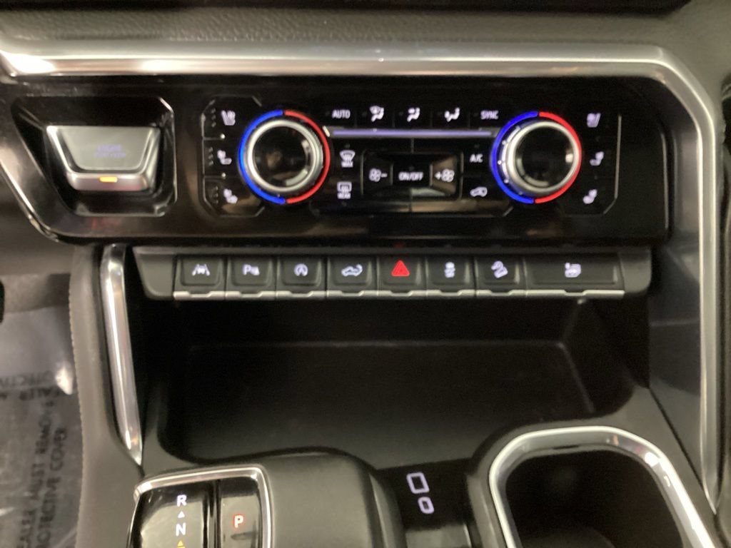 Used 2022 GMC Sierra 1500 Denali AWD/4WD image 18