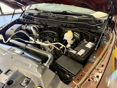 Used 2015 RAM 1500 Tradesman w/ Popular Equipment Group AWD/4WD image 18