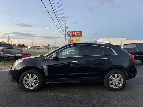 Used 2013 Cadillac SRX Luxury w/ Driver Awareness Package image 4