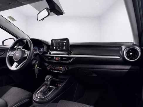 Used 2019 Kia Forte LXS FWD image 21