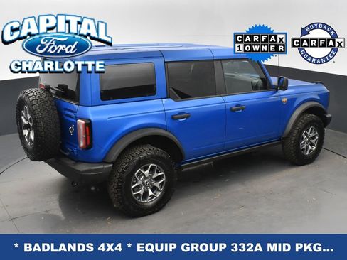 Used 2025 Ford Bronco Badlands image 32