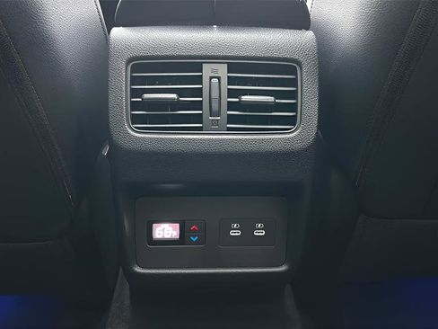 Used 2025 Nissan Rogue SL w/ Tech Package AWD/4WD image 26