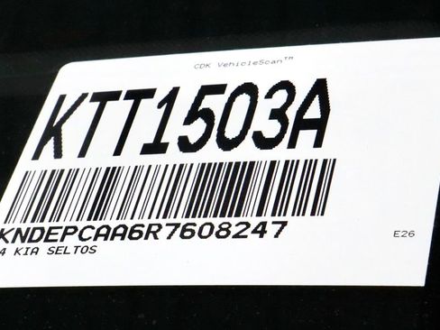 Used 2024 Kia Seltos LX AWD/4WD image 32