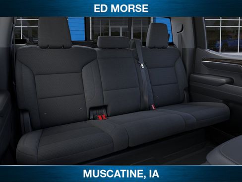 New 2026 GMC Sierra 1500 SLE w/ Preferred Package image 17