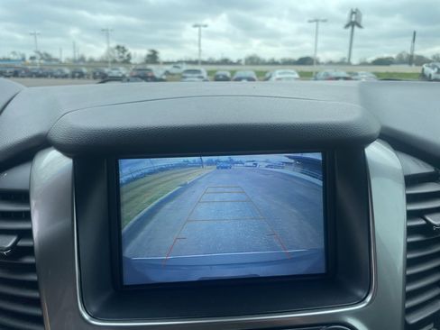 Used 2019 Chevrolet Tahoe Premier image 24