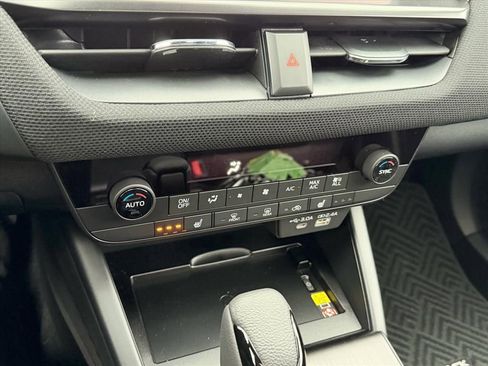 New 2026 Subaru Outback Limited XT image 20