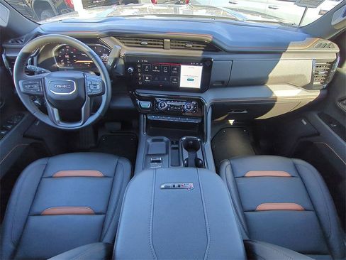 New 2026 GMC Sierra 2500 AT4 w/ AT4 Premium Plus Package image 8