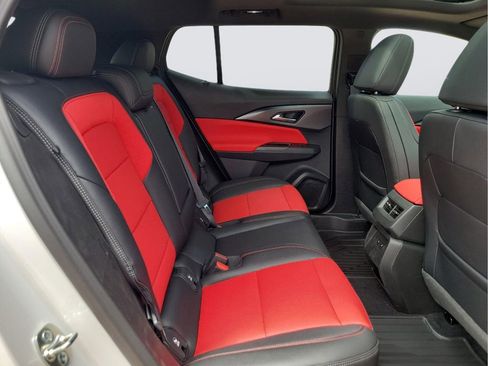 New 2025 Chevrolet Equinox EV RS w/ Convenience Package II FWD image 15