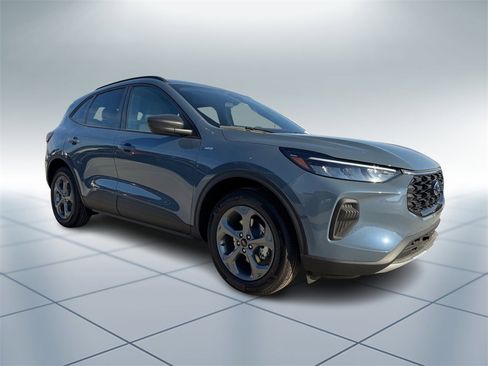 New 2025 Ford Escape ST-Line w/ Equipment Group 301A image 2