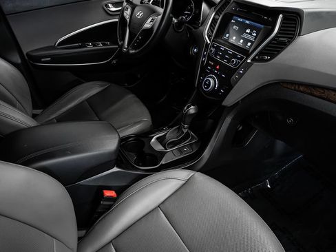 Used 2018 Hyundai Santa Fe Sport 2.0T FWD image 30