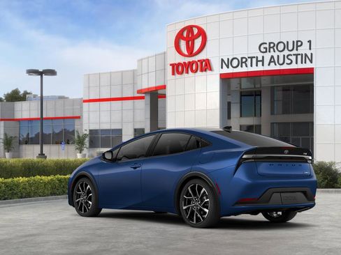 New 2026 Toyota Prius Plug-In Hybrid FWD image 6