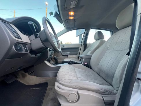 Used 2011 Ford Focus SE w/ 201A Rapid Spec Order Code image 11