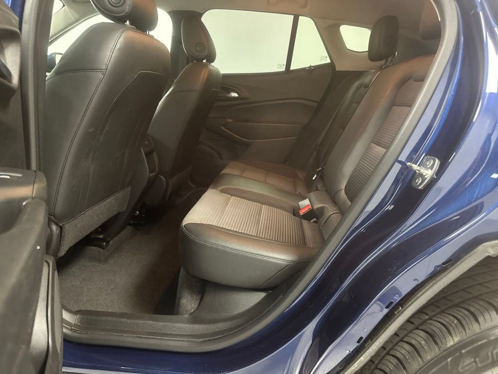 Used 2024 Chevrolet Trax LT FWD image 18