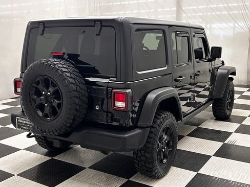 Used 2022 Jeep Wrangler Unlimited Sport AWD/4WD image 7