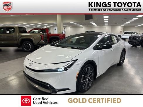 Certified 2023 Toyota Prius Limited AWD/4WD image 4