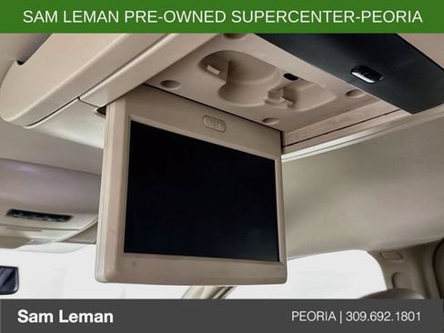 Used 2014 Chrysler Town & Country Touring-L w/ Driver Convenience Group FWD image 23
