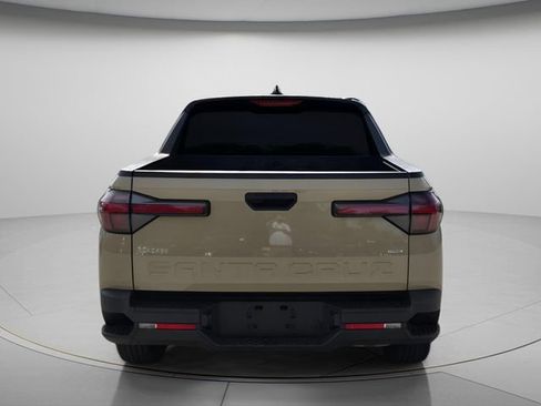 Used 2023 Hyundai Santa Cruz SEL AWD/4WD image 6