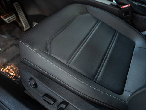 Used 2021 Volkswagen Passat 2.0T R-Line image 36