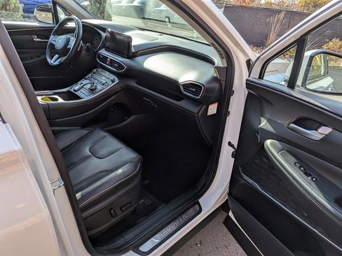 Certified 2022 Hyundai Santa Fe Limited image 11