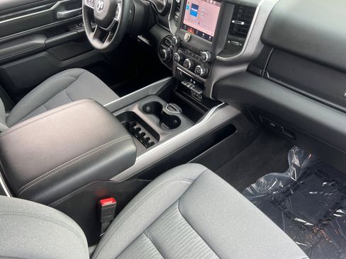 Used 2024 RAM 1500 Lone Star image 15