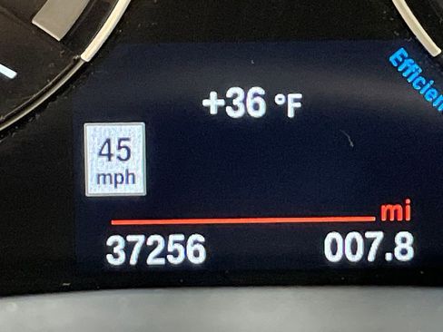 Used 2021 BMW 230i xDrive Coupe w/ Convenience Package image 6