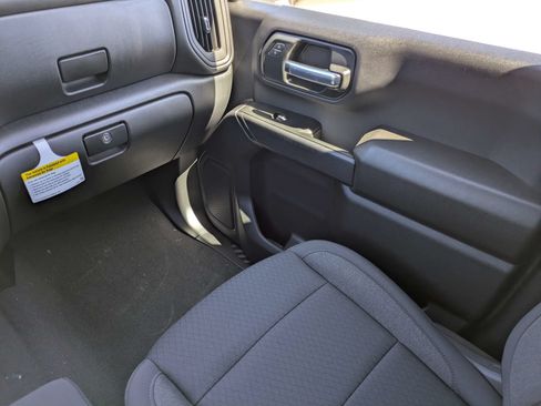 New 2026 Chevrolet Silverado 2500 Custom w/ Custom Value Package AWD/4WD image 10