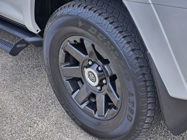 Used 2022 Toyota 4Runner Trail Special Edition AWD/4WD image 8