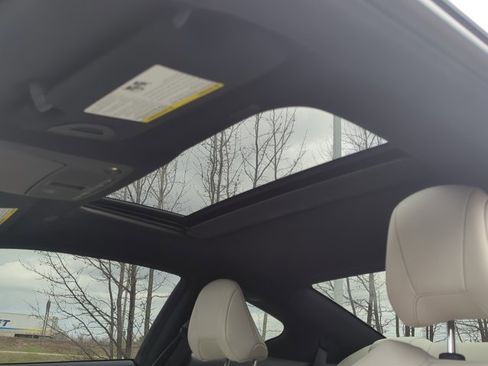 Used 2018 INFINITI Q60 3.0t Luxe w/ Sensory Package 3.0T Luxe image 20