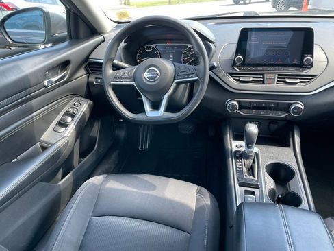 Used 2019 Nissan Altima 2.5 S AWD/4WD image 9