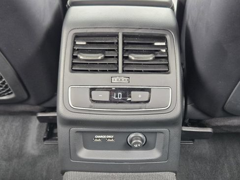 Used 2023 Audi S4 Premium Plus w/ Premium Plus Package AWD/4WD image 38