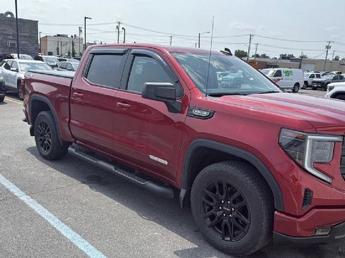Used 2024 GMC Sierra 1500 Elevation image 3