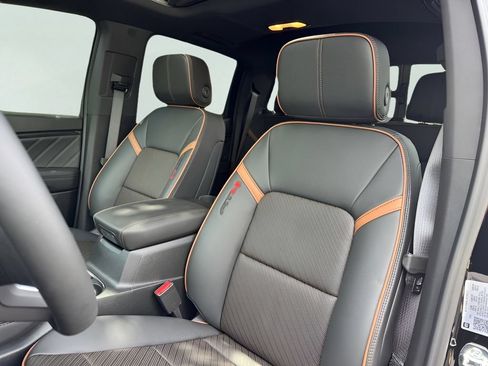New 2026 GMC Canyon AT4 w/ Technology Plus Package AWD/4WD image 8