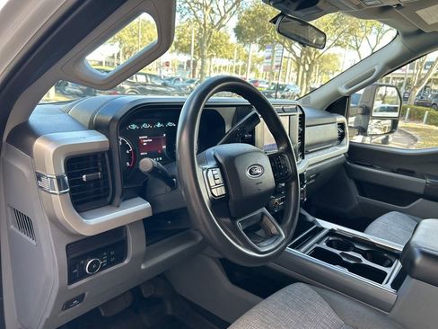 Used 2024 Ford F350 XLT image 6
