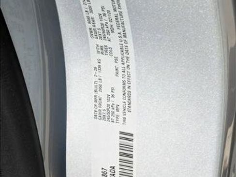 New 2026 Chrysler Pacifica Limited w/ S Appearance Package FWD image 19